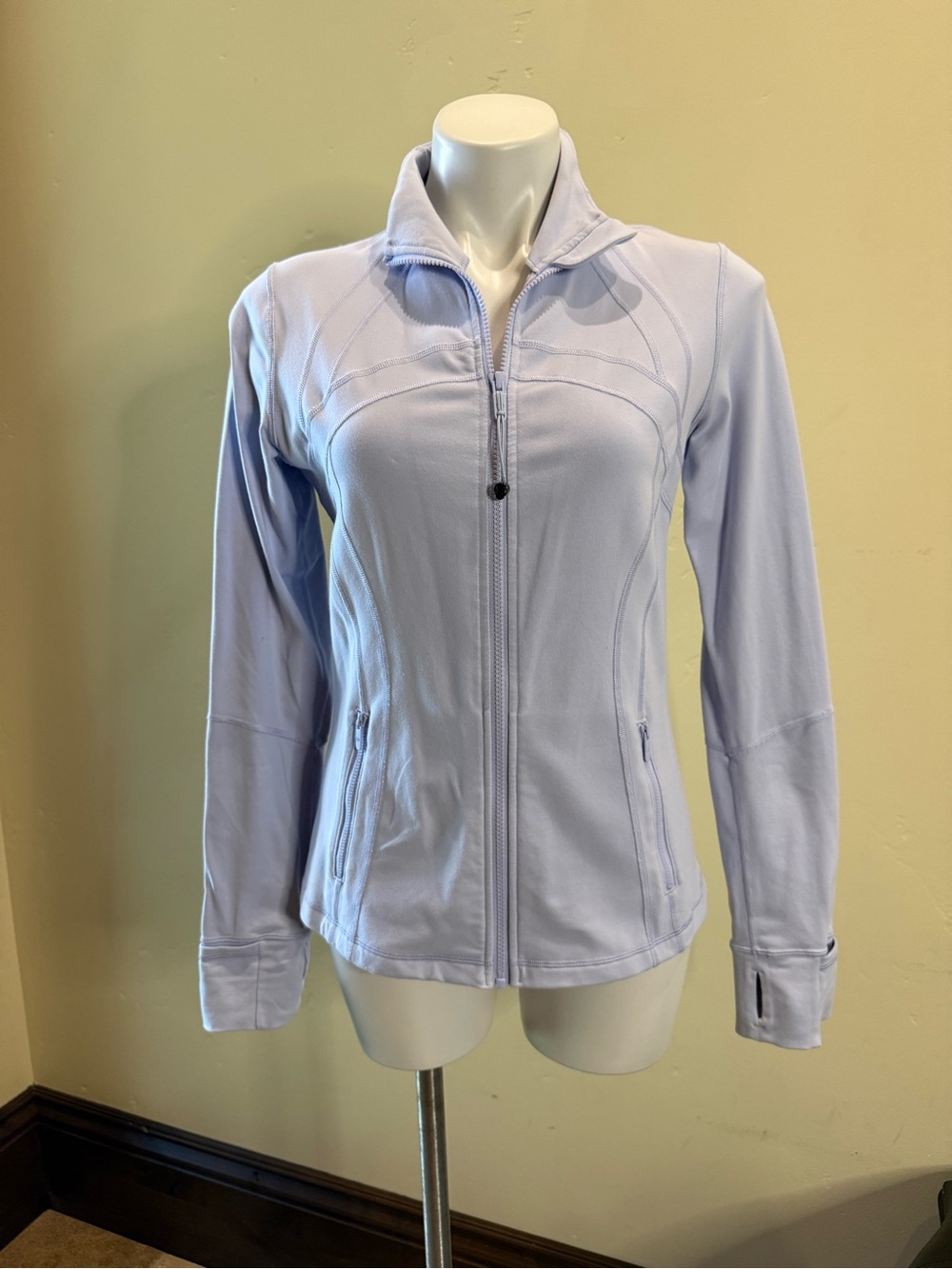 Lululemon Define Jacket Blissful Blue in Luon material
